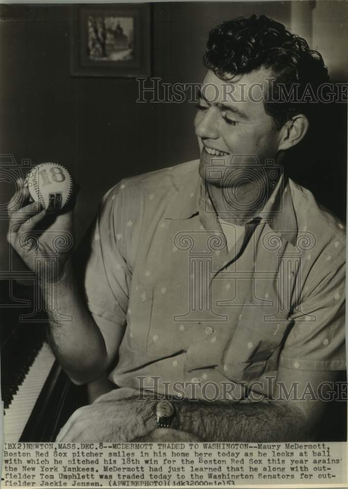 1953 Press Photo Washington Senators pitcher Maury McDermott - sas16916- Historic Images