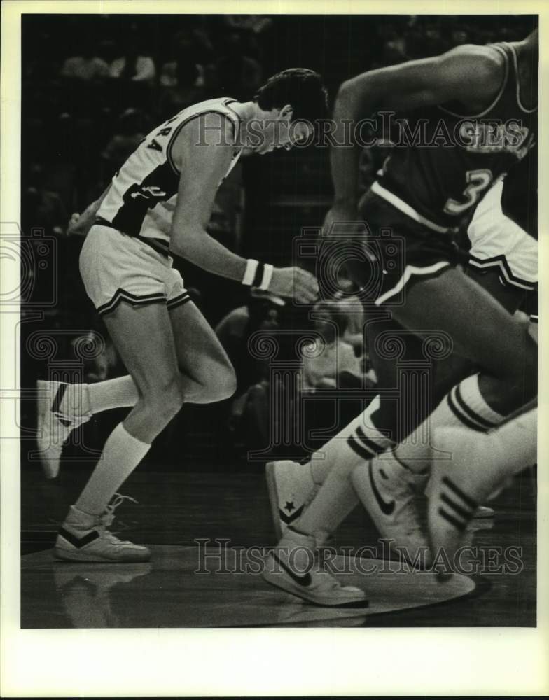 1984 Press Photo San Antonio Spurs basketball player Mark McNamara - sas17372- Historic Images