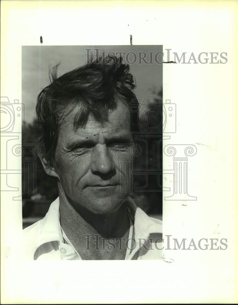1986 Press Photo Holmes High football coach Gary Malesky - sas17459- Historic Images