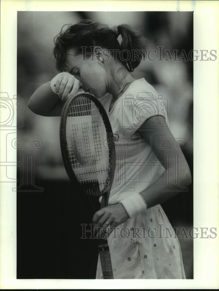 1990 Press Photo Tennis player Manuela Maleeva during a loss to Monica Seles- Historic Images