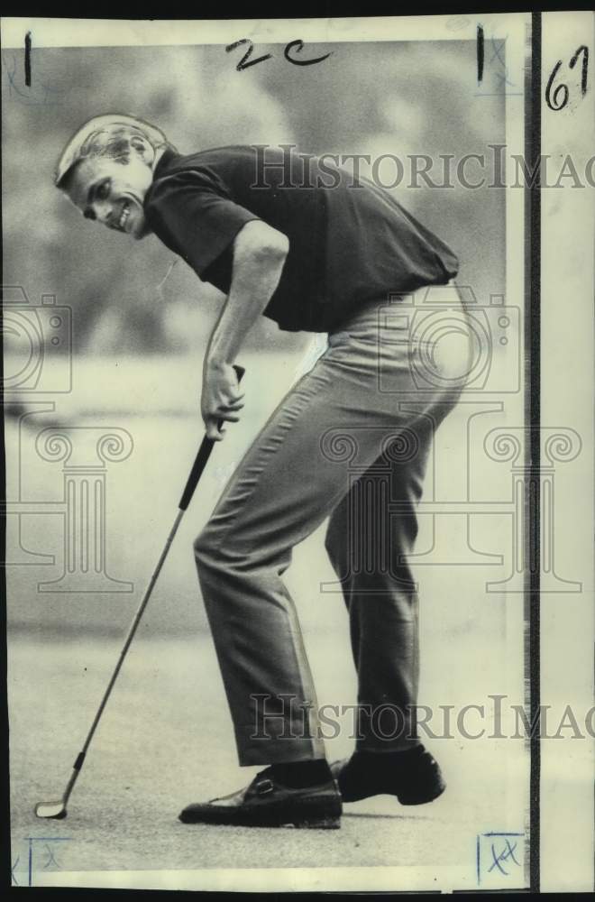 1969 Press Photo Pro golfer Larry Hinson during a sudden death playoff win- Historic Images