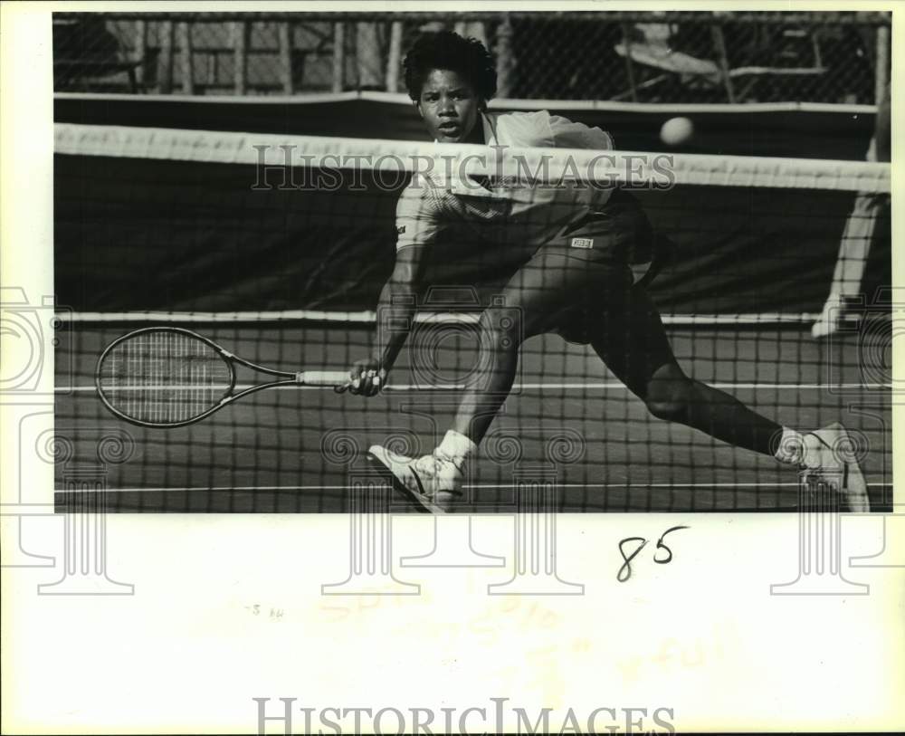 1988 Press Photo Tennis player Lori McNeil - sas18023- Historic Images