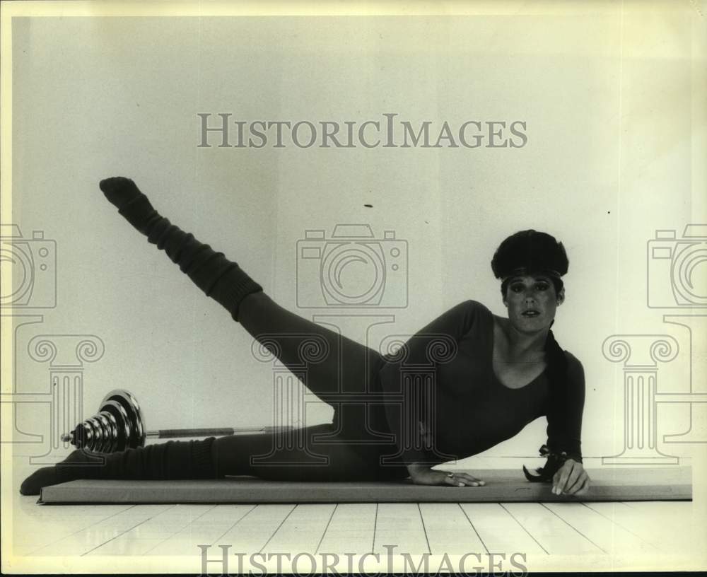 1983 Press Photo Golfer Nancy Lopez in workout gear - sas18126- Historic Images