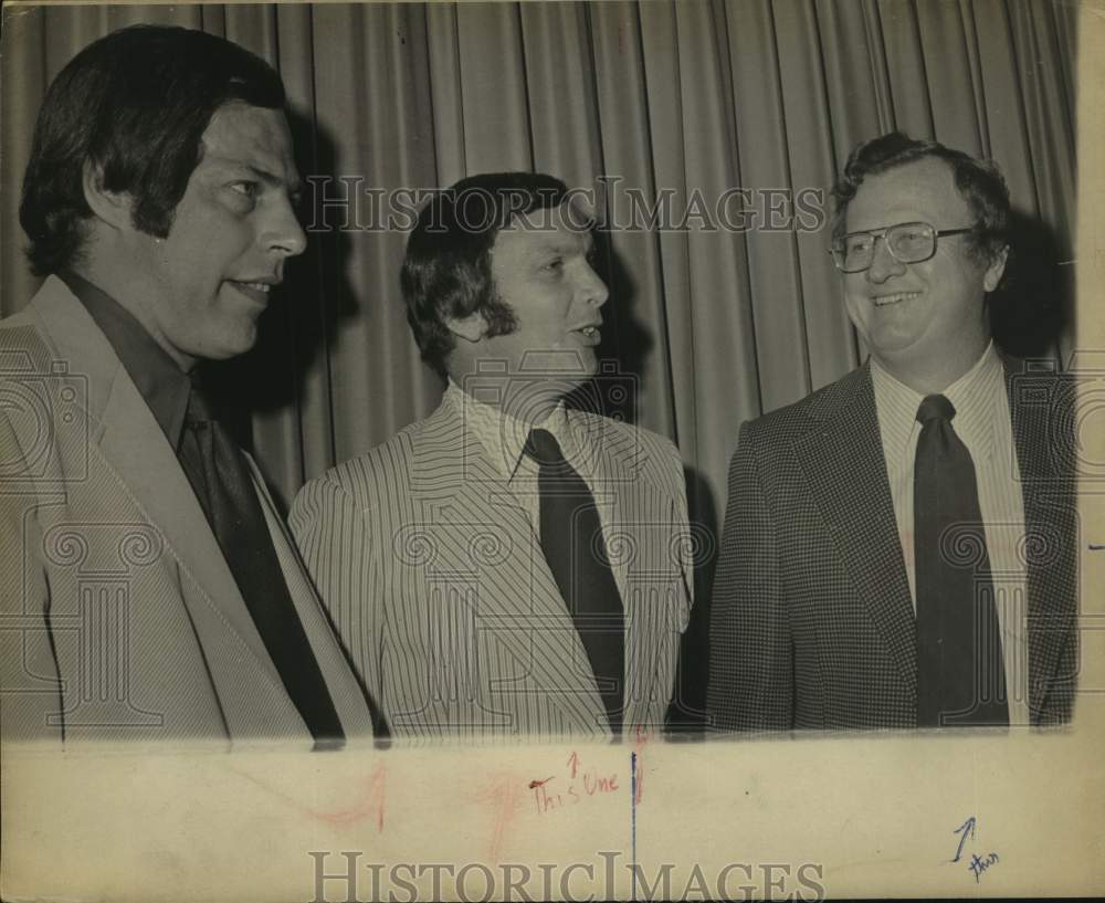 1974 Press Photo B.J. "Red" McCombs - sas18170- Historic Images