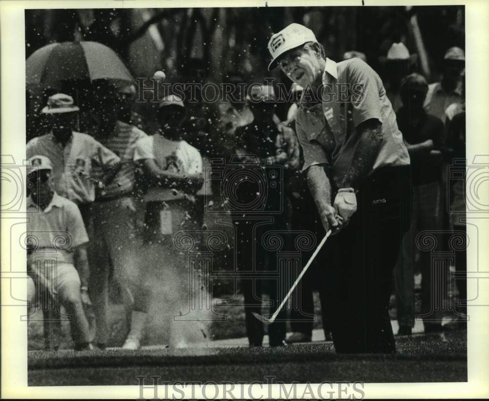 1985 Press Photo Golfer Gene Littler in action - sas18220- Historic Images