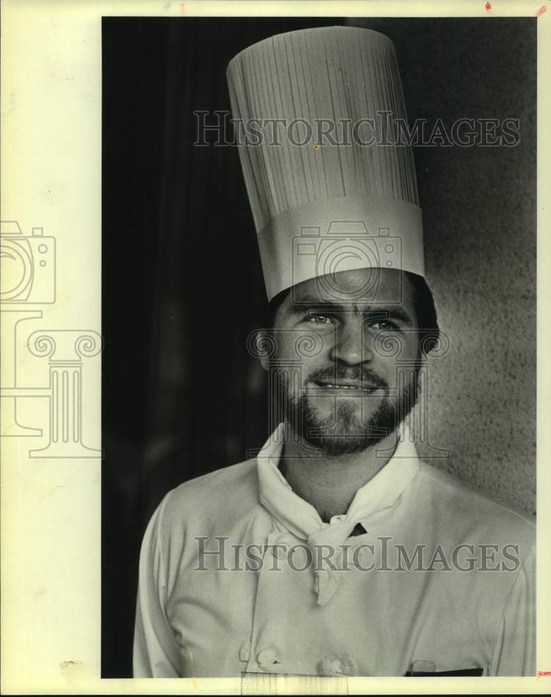 1984 Press Photo Cookbook judge Joe Cochran, Four Seasons - sas18282- Historic Images