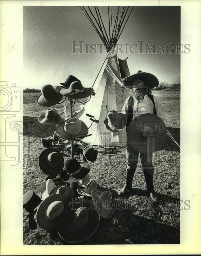 1984 Press Photo Harold Dale with hats in Ciboco, Texas - sas18303- Historic Images