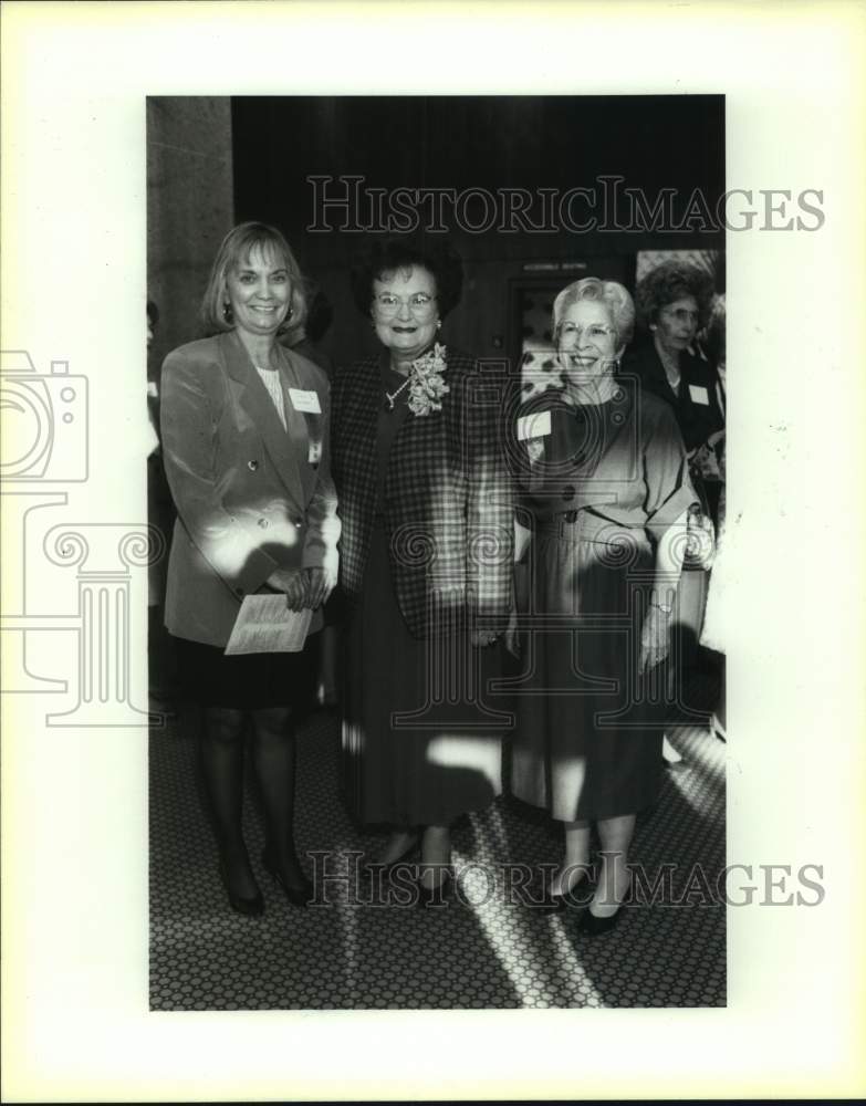 1991 Press Photo &quot;Salute to Lila&quot; Cockrell reception attendees - sas18542- Historic Images