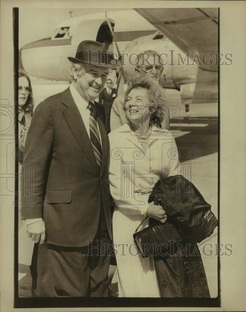 1979 Press Photo Mr. and Mrs. John Connally, San Antonio airport - sas18777- Historic Images