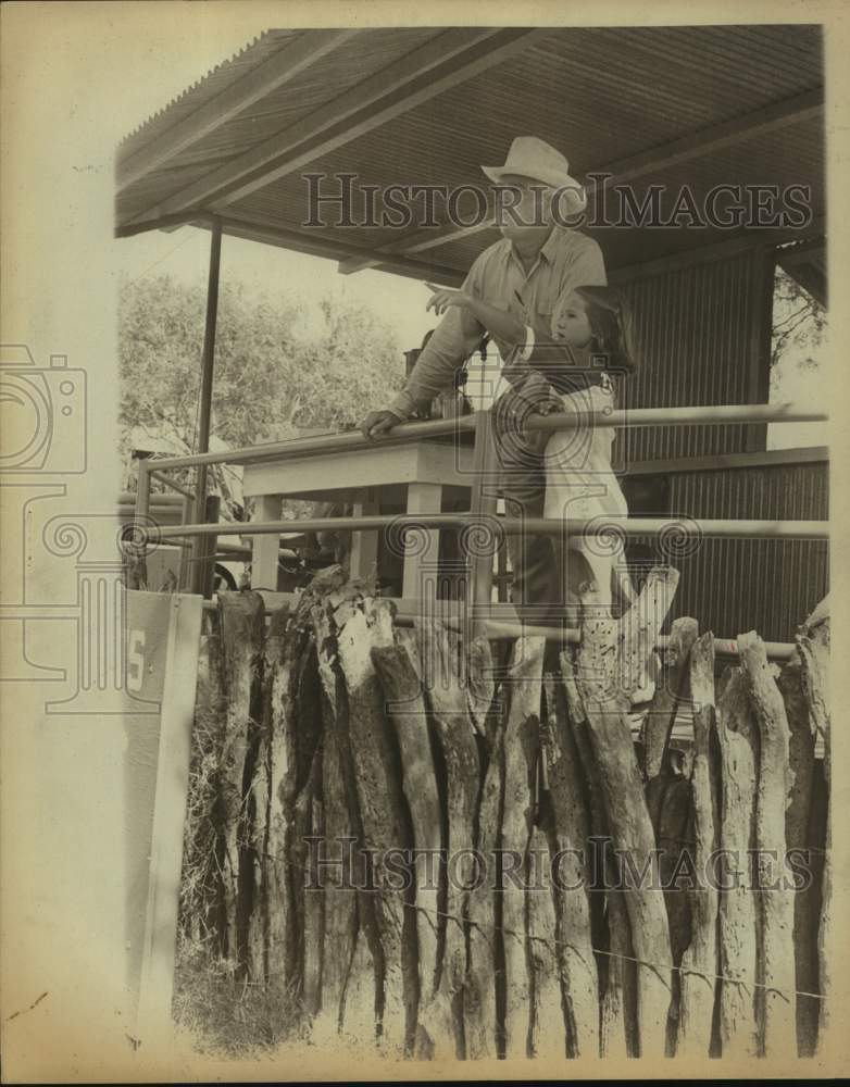 1979 Press Photo Former Texas governor John Connally at a cattle auction- Historic Images