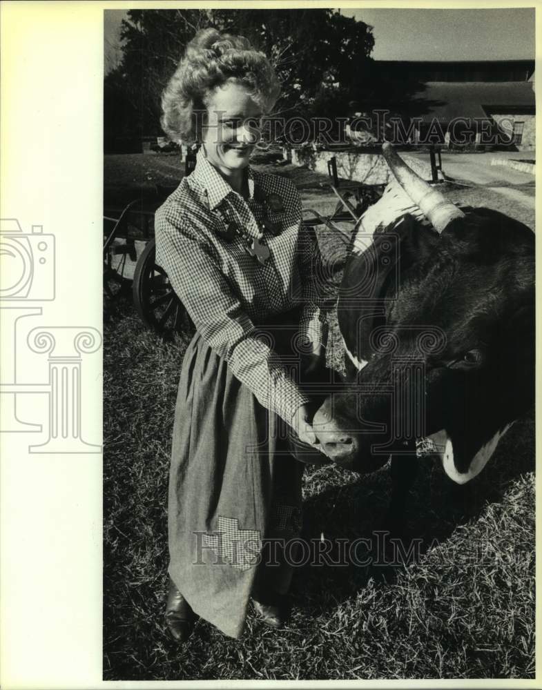 1987 Press Photo Sherman Collums in Poteet, Texas - sas18827- Historic Images