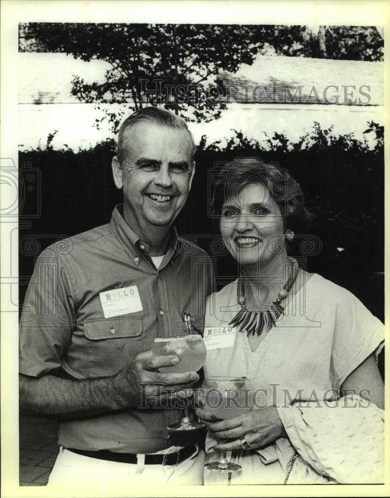 1988 Press Photo Carey and June Deckard, 17th Annual Fiesta of the Military- Historic Images