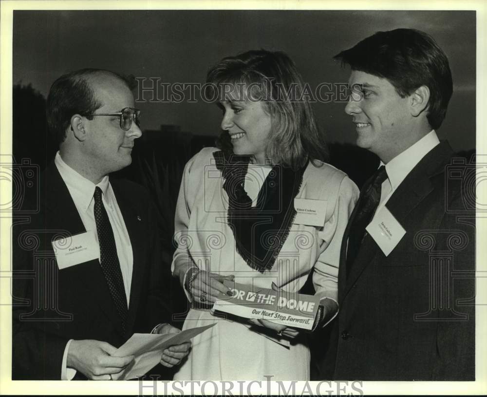 1989 Press Photo Paul Rush & Eileen & Devin Cochran, Citizens for the Dome- Historic Images