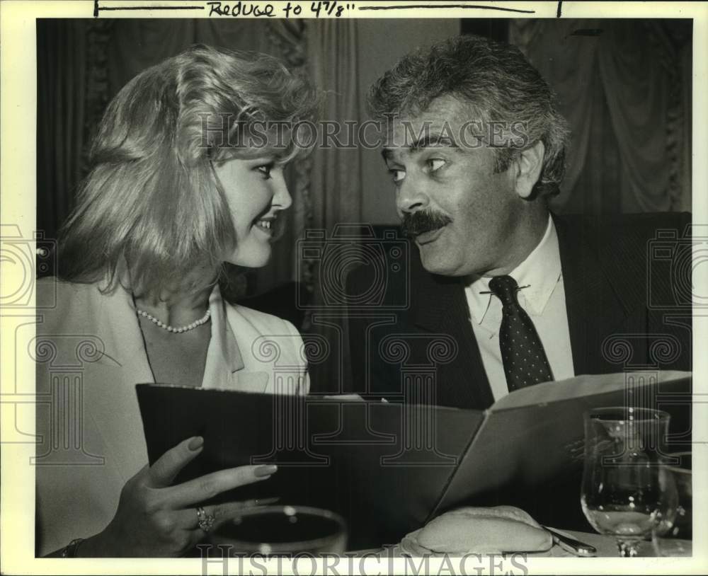 1984 Press Photo Kimberly & Ed Cole at Hi Pro Cocktail Party, Ariel House- Historic Images
