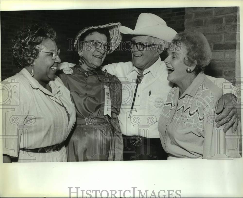 1989 Press Photo Senior Citizens Council of Bexar County Jamboree Attendees- Historic Images