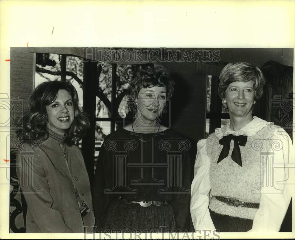 1985 Press Photo Debbie Menger, Frances Harrison &amp; Nancy Dean, San Antonio- Historic Images