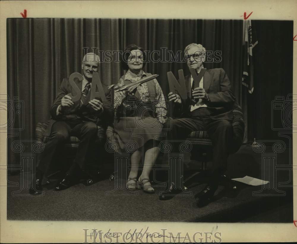 1978 Press Photo Chet Todd, Mayor Lila Cockrell &amp; Bob Burck, San Antonio- Historic Images