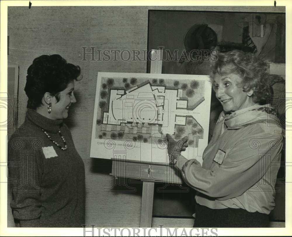 1989 Press Photo McNay Auditorium Trustees Ethel Runion & Barbara Condos- Historic Images