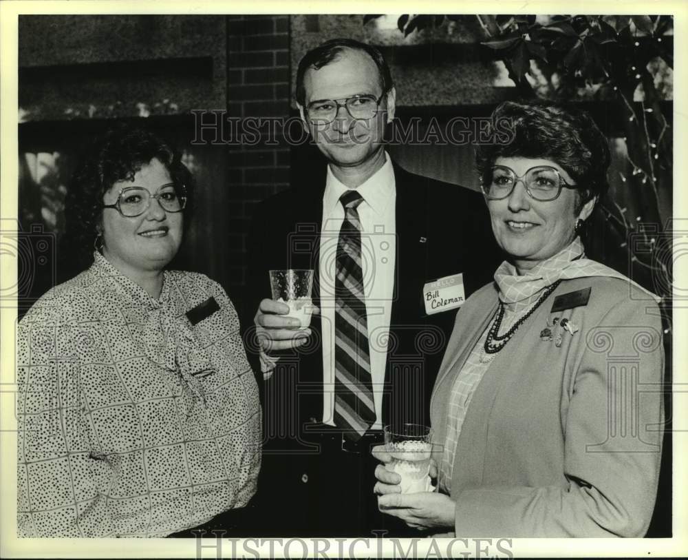 1988 Press Photo Kevin Bradley & Bill & Sharon Coleman at San Antonio Reception- Historic Images