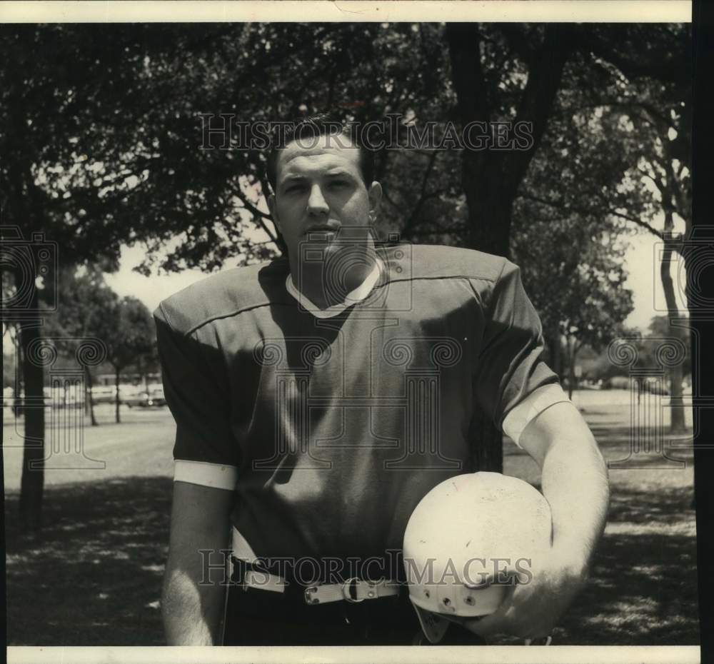 1967 Press Photo University of Arkansas Football Player Dave Walston - sas20012- Historic Images