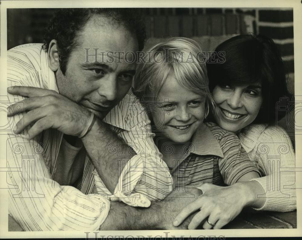 Press Photo CBS Television Movie "Daddy I Don't Like It Like This" Actors- Historic Images