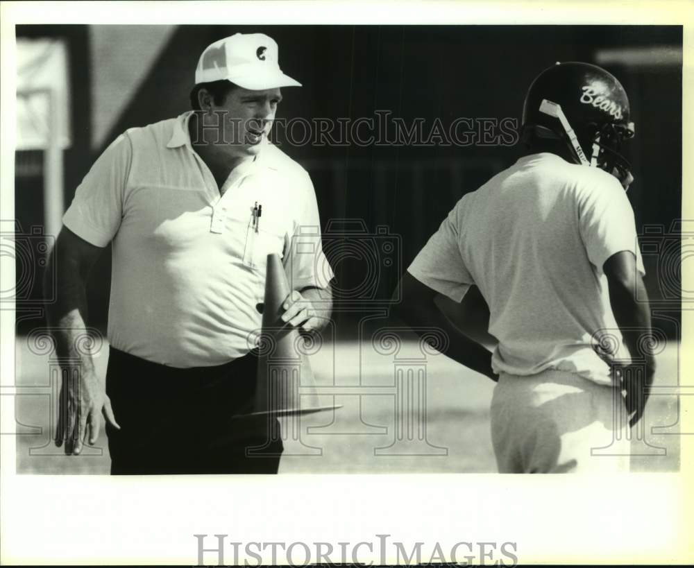 1992 Press Photo Edison High School Football Coach Gregg Williams at Practice- Historic Images