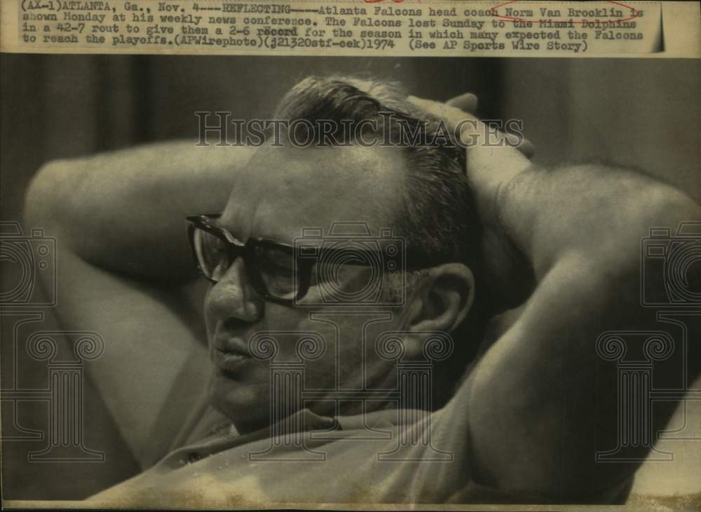 1974 Press Photo Atlanta Falcons Football Coach Norm Van Brocklin Reflects- Historic Images