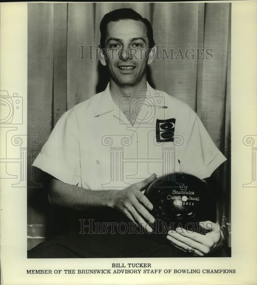 Press Photo Bowler Bill Tucker Holds Ball - sas21484- Historic Images