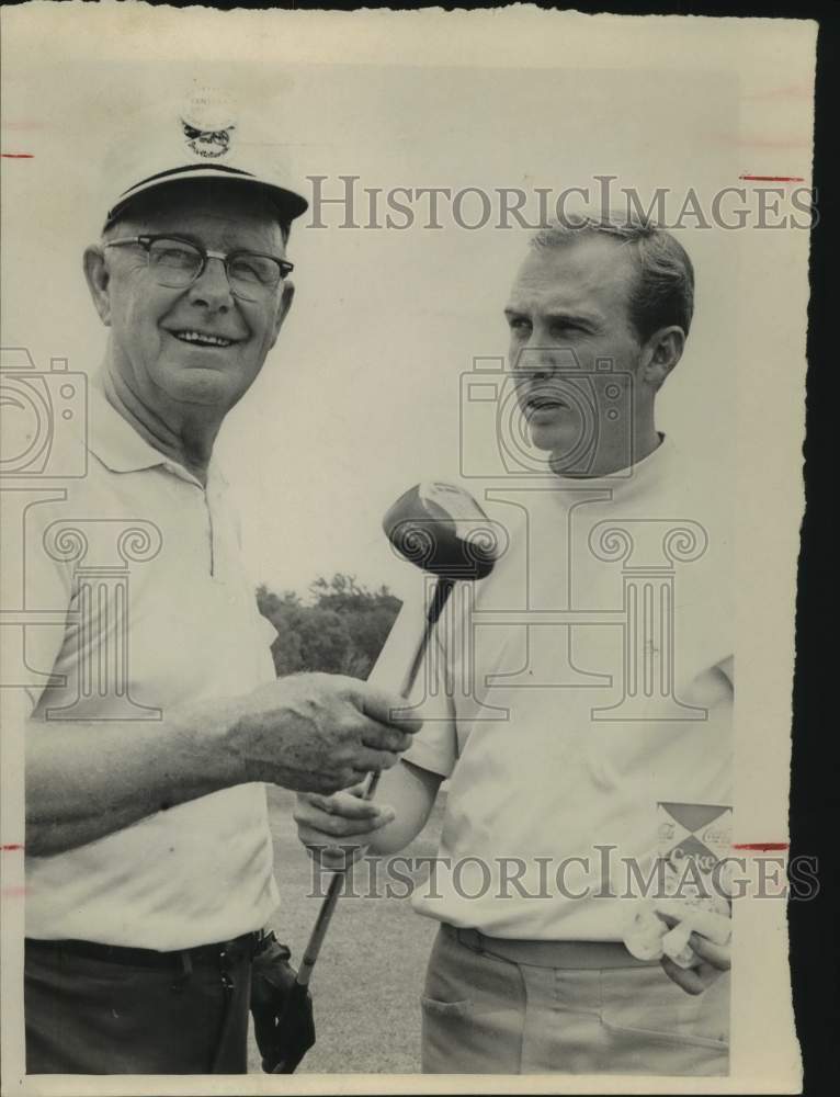 1969 Press Photo Golfers A.J. Ploch &amp; Bert Greene at Pecan Valley, Texas Open- Historic Images