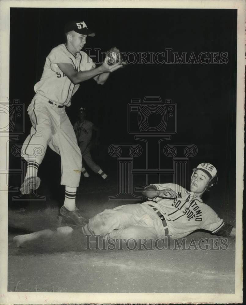 Press Photo San Antonio Teams Play Baseball - sas21589- Historic Images