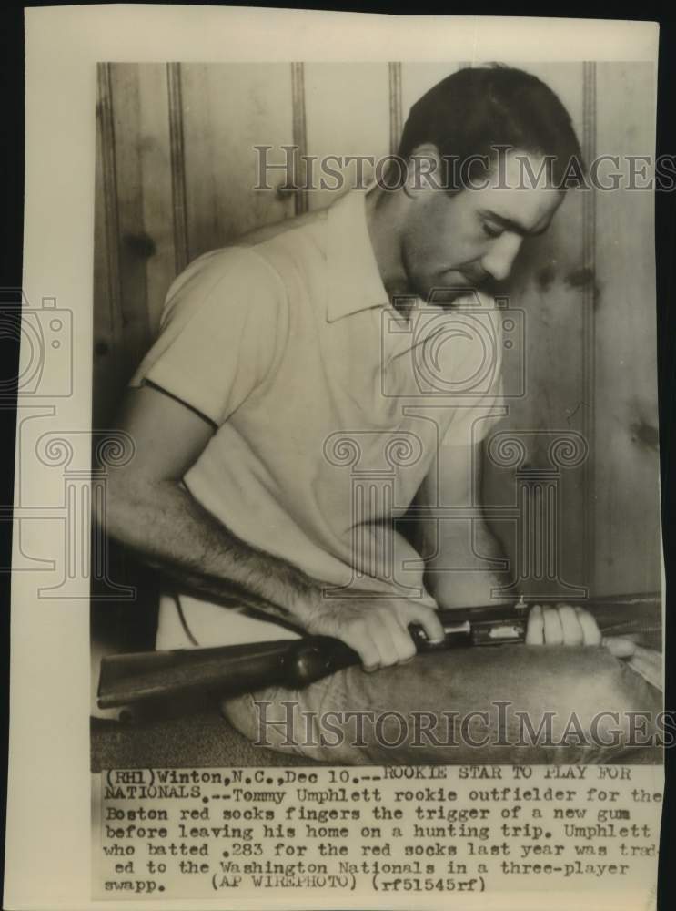 Press Photo Washington Nationals Baseball Player Tommy Umphlett With Gun, Winton- Historic Images
