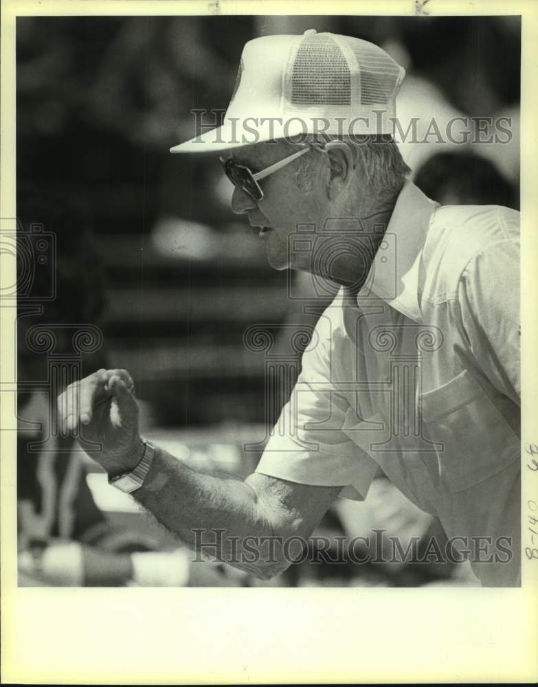 1984 Press Photo San Antonio Gunslingers Football Gil Steinke - sas21891- Historic Images
