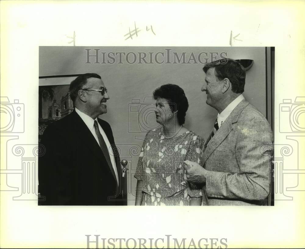 1987 Press Photo Forum on Entrepreneurship Reception Attendees at Wyndham Hotel- Historic Images