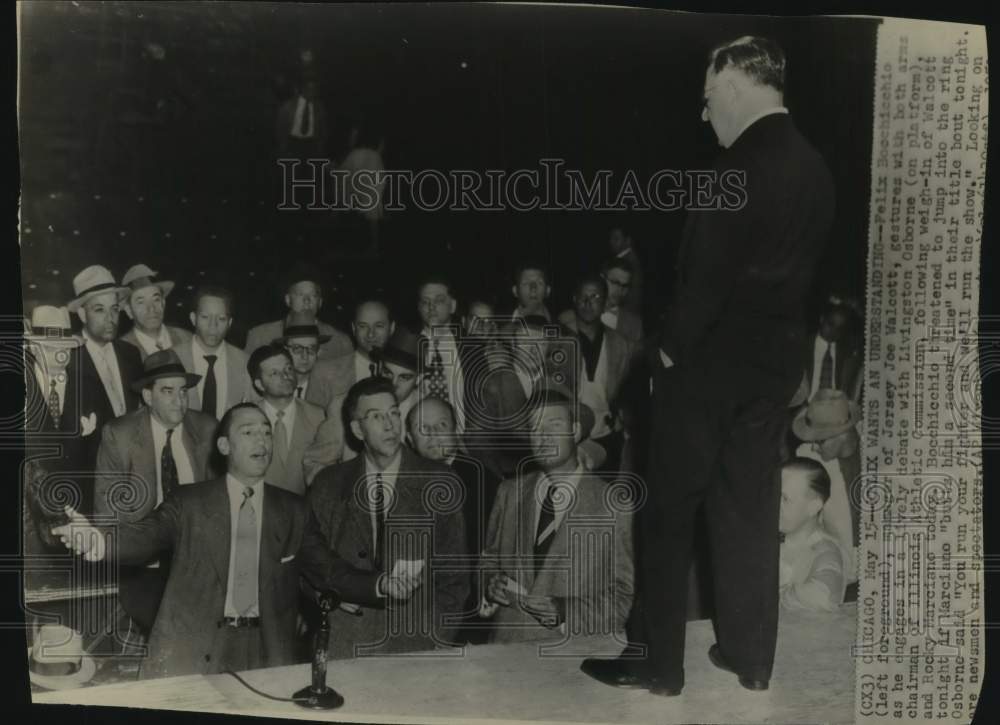 Press Photo Boxing Manager & Commissioner Argue at Chicago Fight Weigh-In- Historic Images