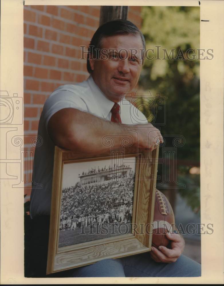 1989 Press Photo Former Texas A&amp;I Football Player John Kardow, Kingsville, Texas- Historic Images