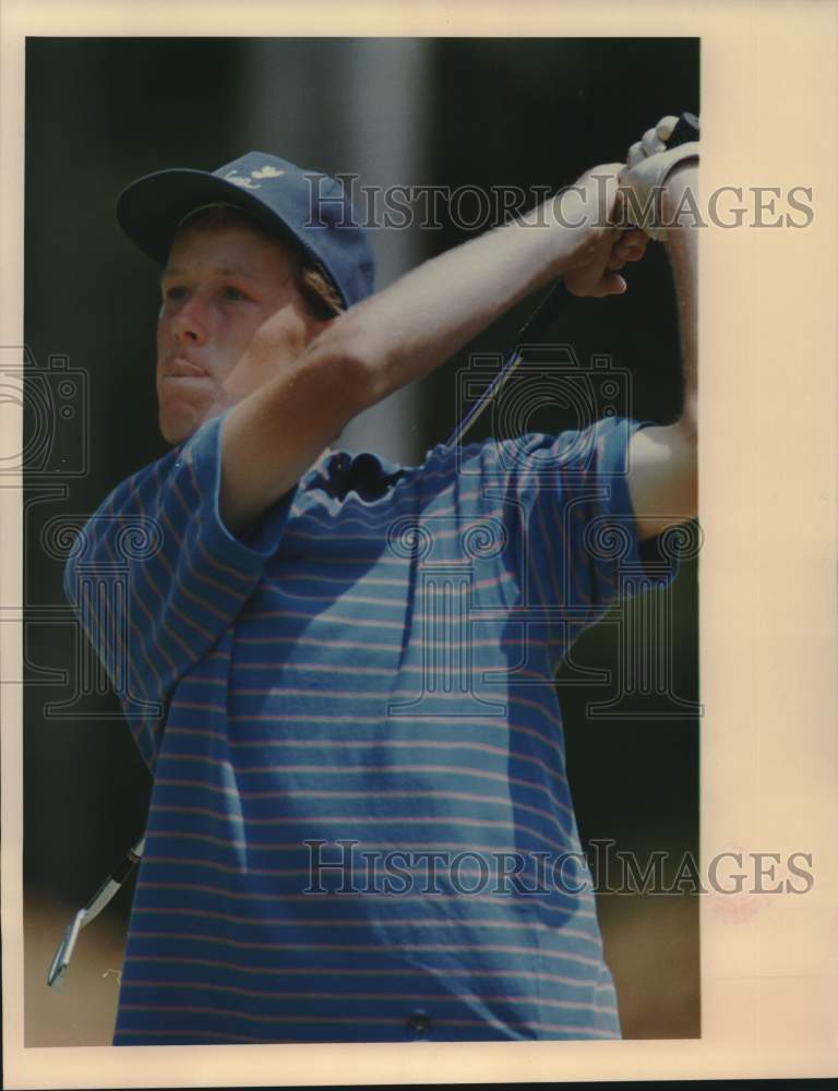 1989 Press Photo Golfer Chris Dewar Tees Off at Brackenridge City Tournament- Historic Images