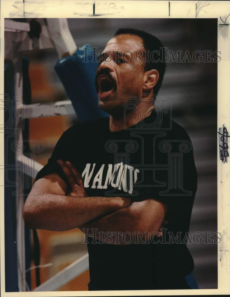 1992 Press Photo San Antonio Spurs Basketball Coach John Lucas at First Practice- Historic Images