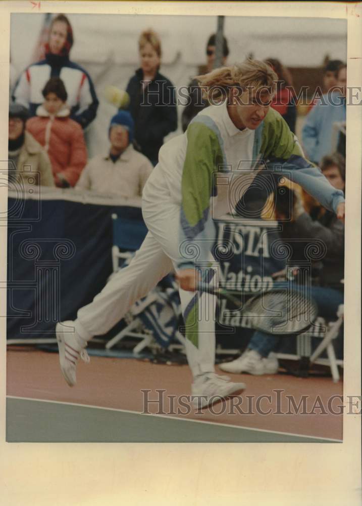 1989 Press Photo Tennis Player Steffi Graf Returns Backhand from Baseline- Historic Images