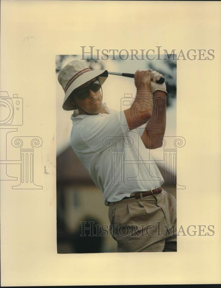 1990 Press Photo Golfer Geoff Brabham at Grand Prix Tournament, Sonterra Club- Historic Images