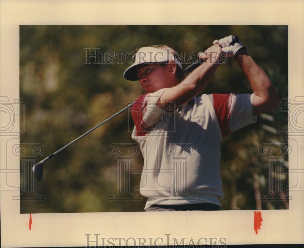 1988 Press Photo Golfer John Mahaffey Tees Off - sas23175- Historic Images