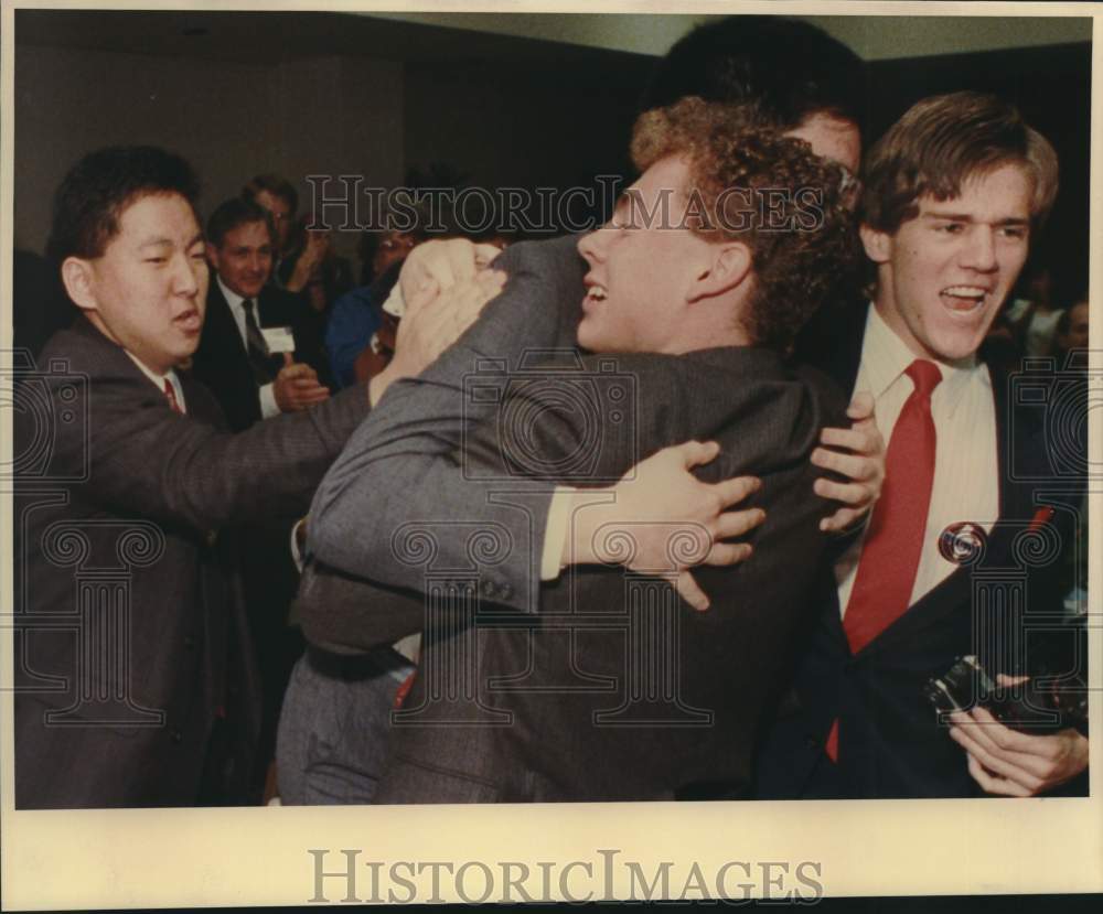 1988 Press Photo Texas Team Celebrates at USA Decathlon - sas23308- Historic Images