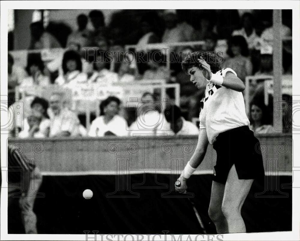 Press Photo San Antonio Racquets Tennis Player Returns Volley in Team Match- Historic Images