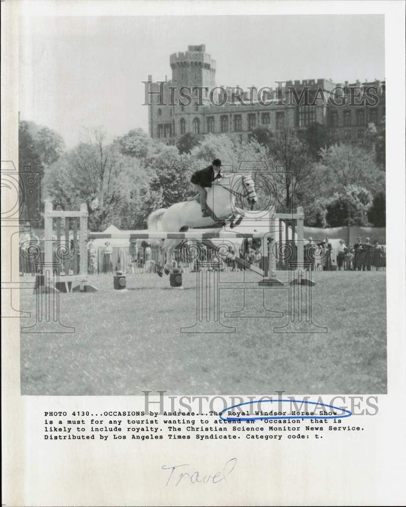 Press Photo Rider & Horse Compete at Royal Windsor Horse Show - sas23684- Historic Images