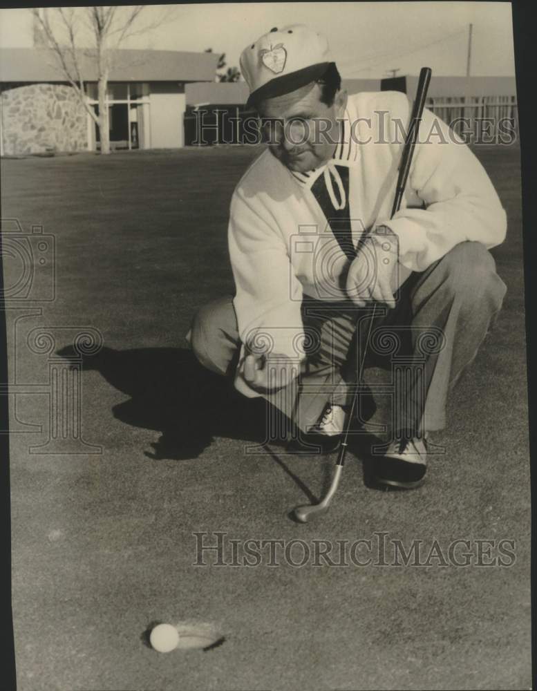 Press Photo Golfer Lloyd Mangrum - sax00868- Historic Images