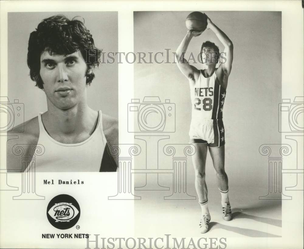 Press Photo Nets Basketball Player Mel Daniels - sax01035- Historic Images