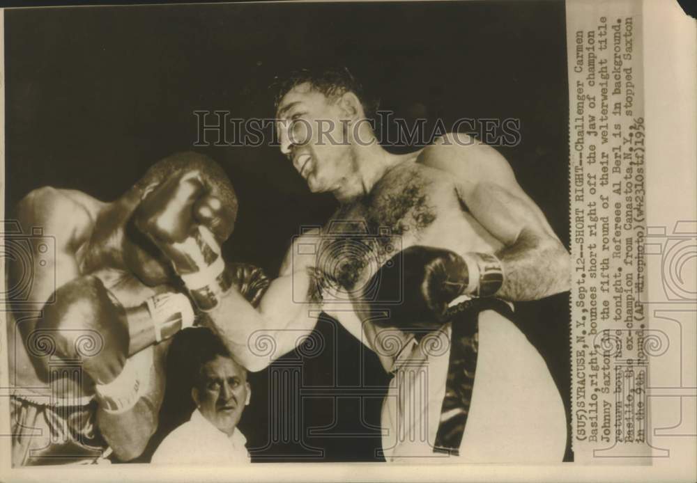 1956 Press Photo Boxers Carmen Basilio and Johnny Saxton, Referee Al Berl- Historic Images