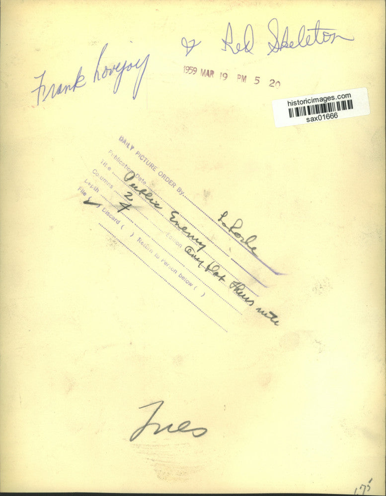 1959 Press Photo Frank Lovejoy and Red Skelton, Entertainers - sax01666