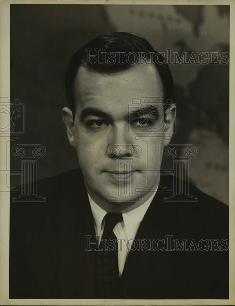 Press Photo Charles Kuralt, News Correspondent - sax02204- Historic Images