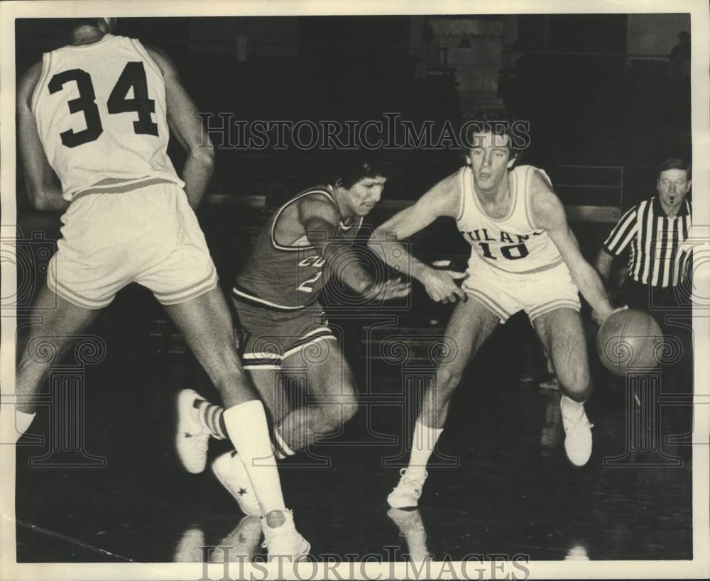 1976 Press Photo Tommy Hicks, Tulane Basketball Player - sax04557- Historic Images