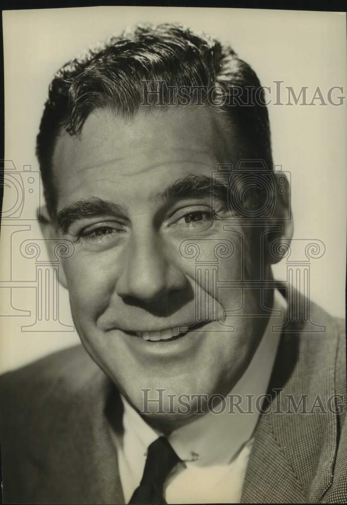 Press Photo Actor Paul Douglas - sax06083- Historic Images